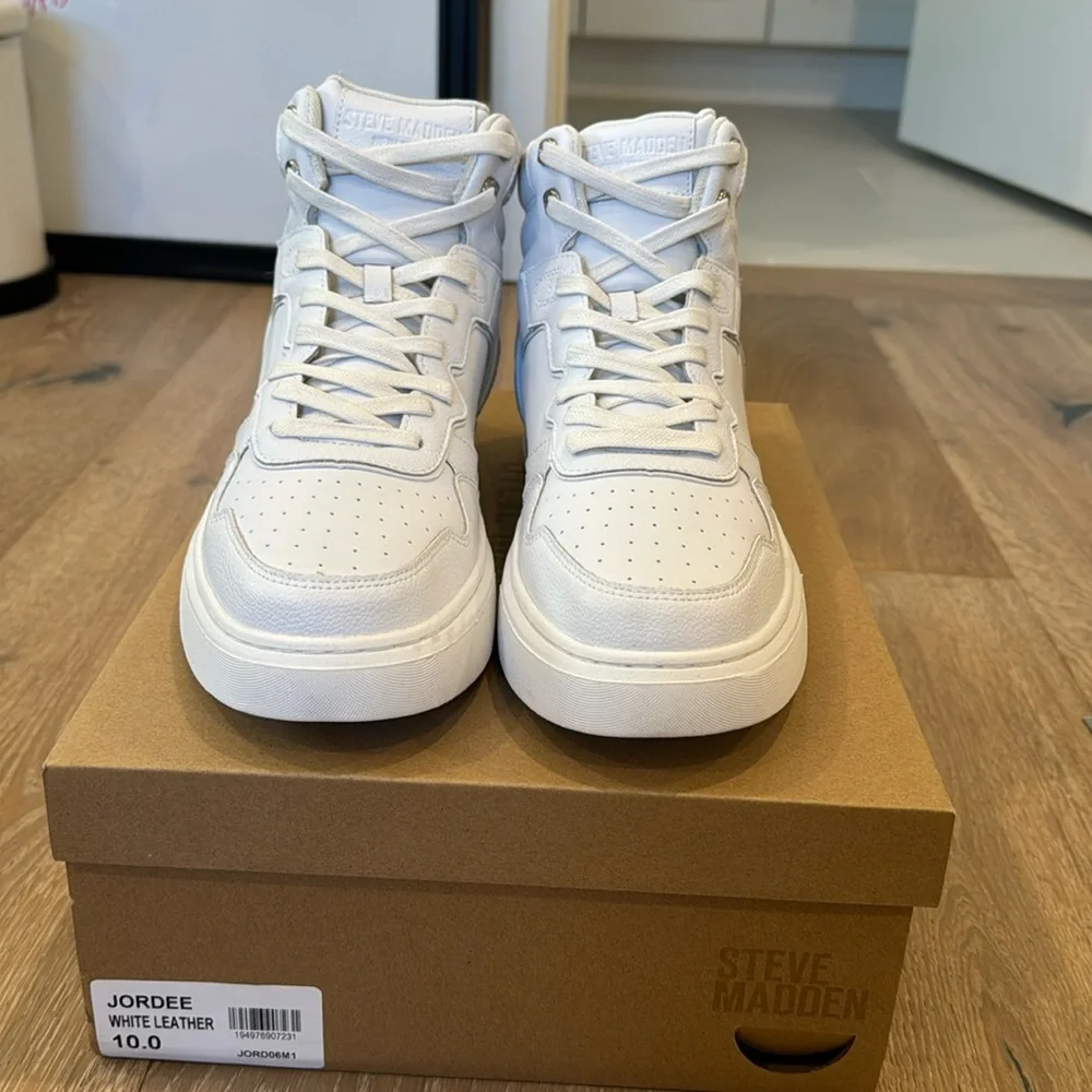 Steve Madden Jorden white leather shoes - Picture 1 of 5